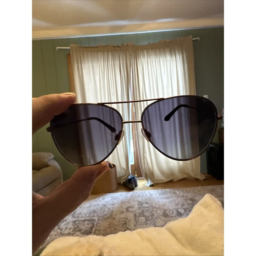 Draper James‎ Women's Rise Gold-Tone Aviator Sunglasses - DJ7007 EUC